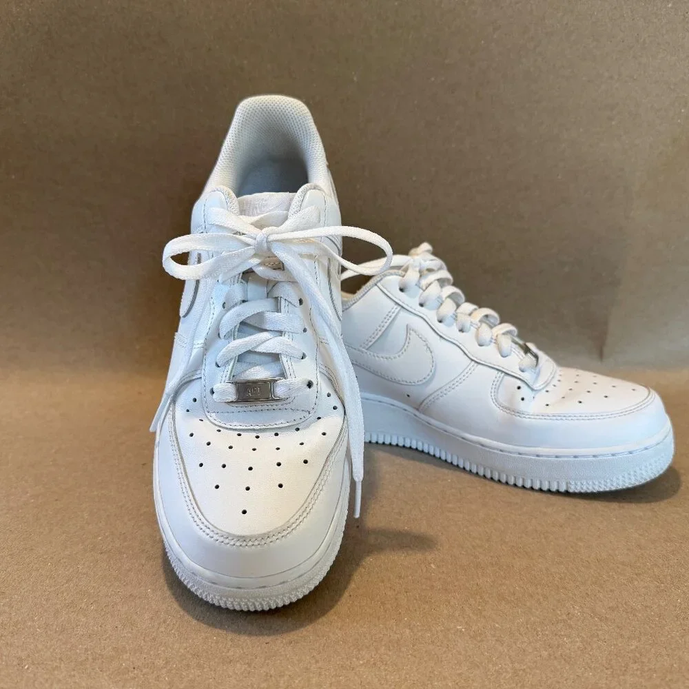Nike Women's Air Force One Lows - Size 8.5 - White - Picture 1 of 6